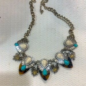 Premier Designs statement Necklace